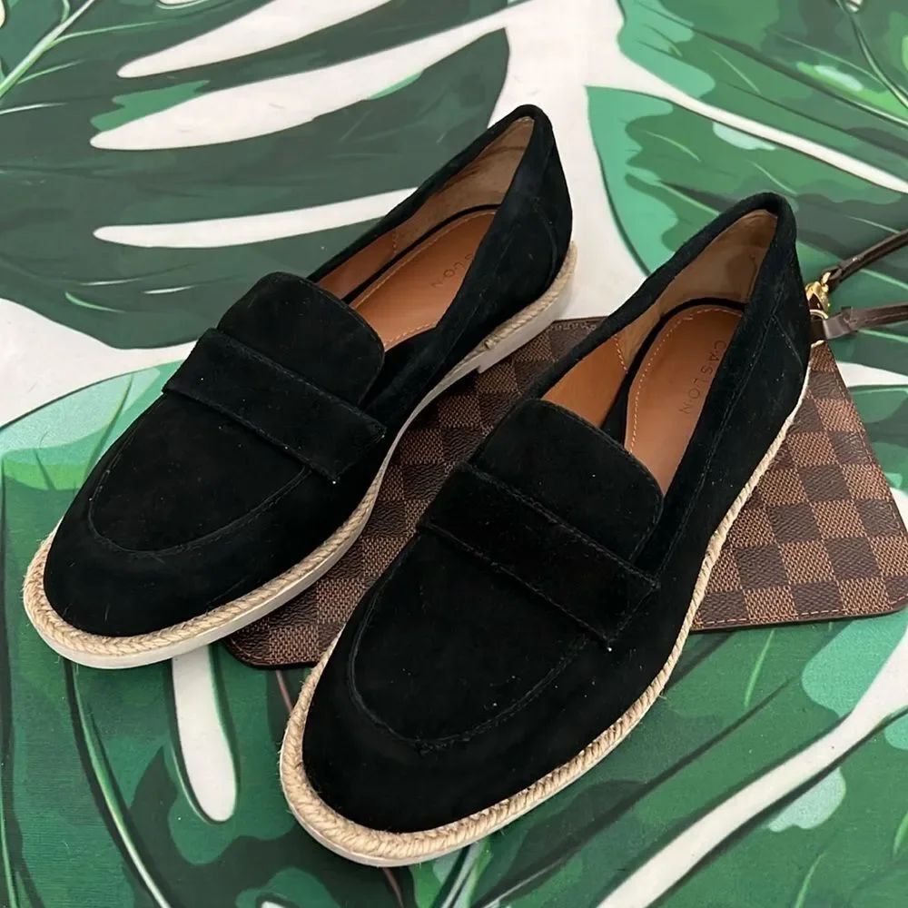 * Caslon black suede with weave trim details